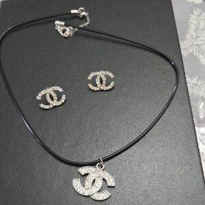 Fun Jewelry Set